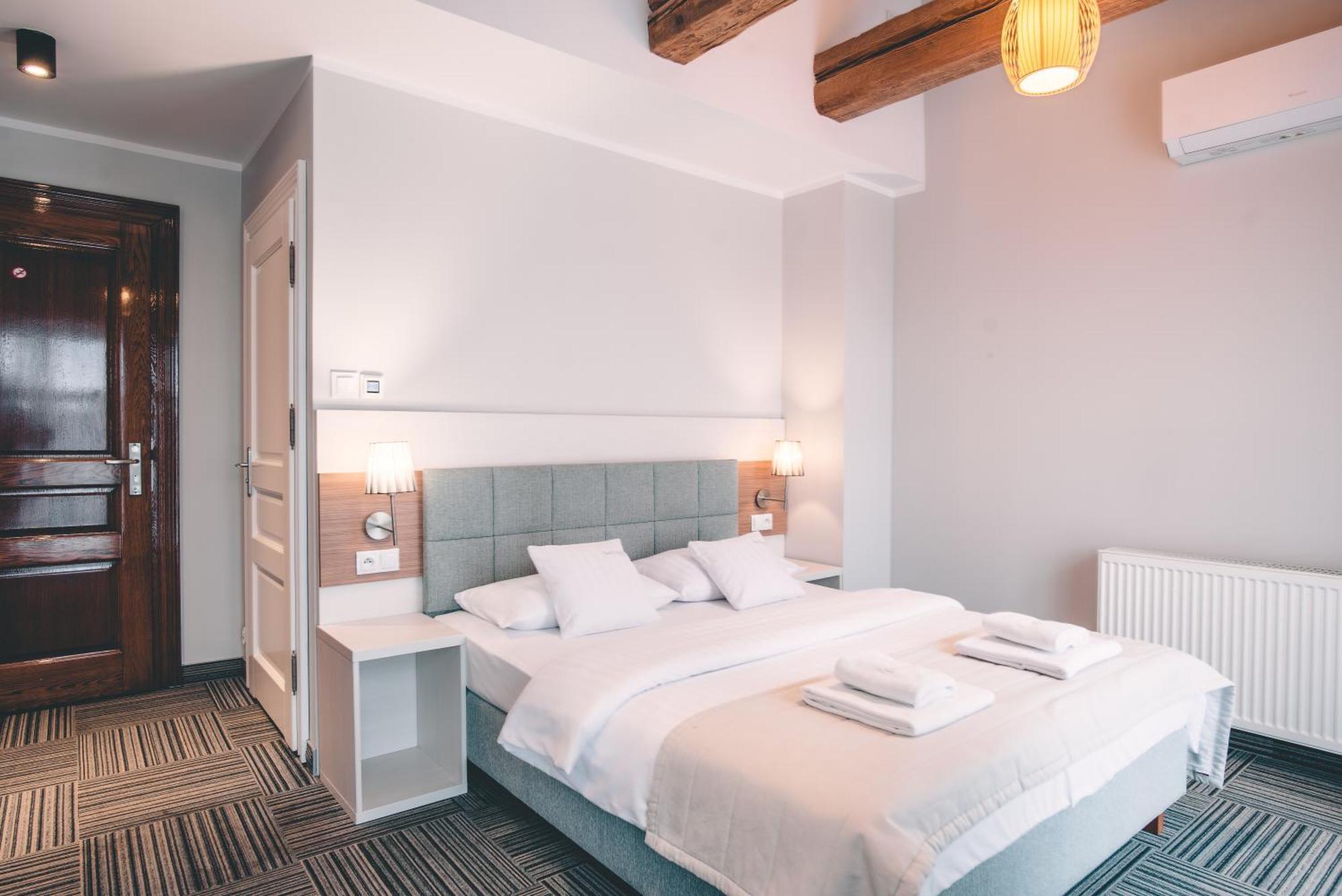 Fortune Old Town Boutique Hotel Poznan Bagian luar foto
